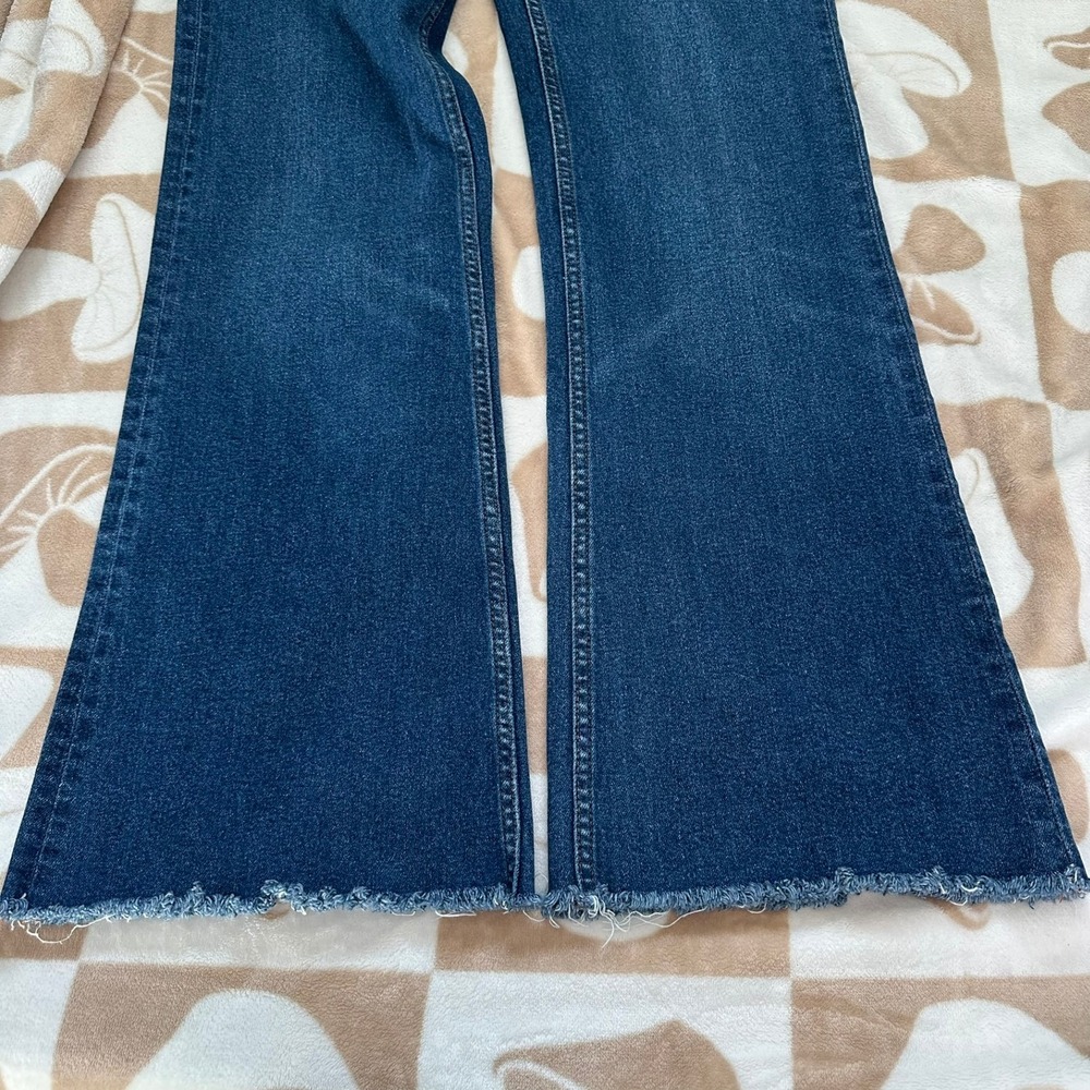 Anthropologie Pilcro High-Rise Trouser Bootcut Jeans Medium Wash Denim Size 31 - Picture 9 of 13
